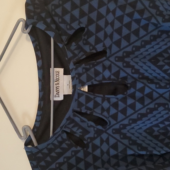 Blue and black dress - Picture 3 of 4